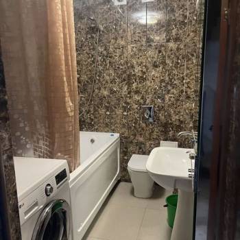 Сдается 2-х комнатная квартира, 76,6 м²