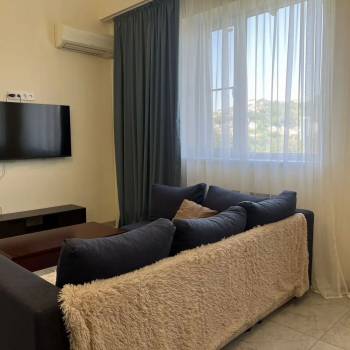 Сдается 2-х комнатная квартира, 76,6 м²
