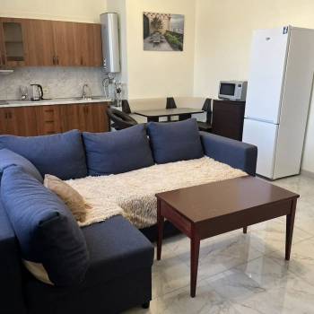 Сдается 2-х комнатная квартира, 76,6 м²