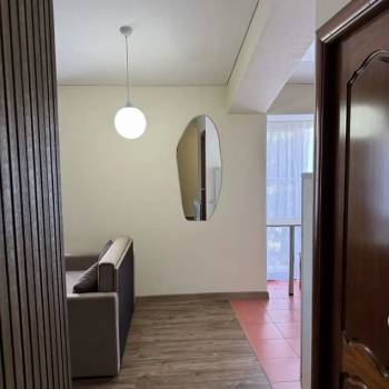 Продается 1-комнатная квартира, 44 м²