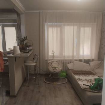 Продается 3-х комнатная квартира, 65 м²
