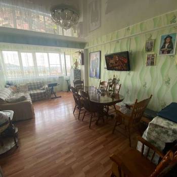 Продается Многокомнатная квартира, 81,2 м²