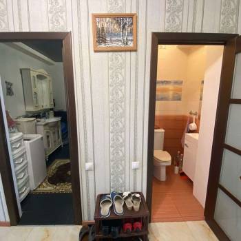 Продается Многокомнатная квартира, 81,2 м²