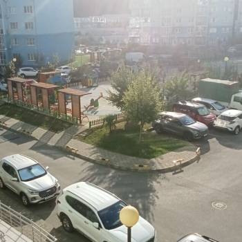 Продается Многокомнатная квартира, 100 м²