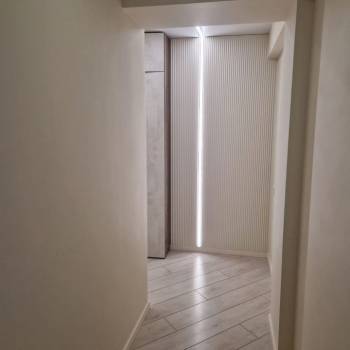 Продается Многокомнатная квартира, 100 м²