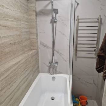 Продается Многокомнатная квартира, 100 м²