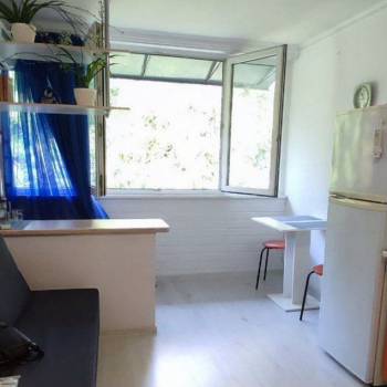 Продается 1-комнатная квартира, 12,4 м²