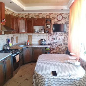 Продается Дом, 220 м²