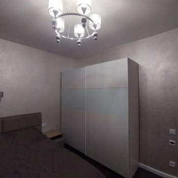 Сдается 2-х комнатная квартира, 100 м²