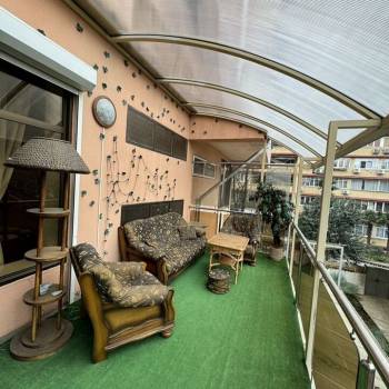 Продается Многокомнатная квартира, 136 м²