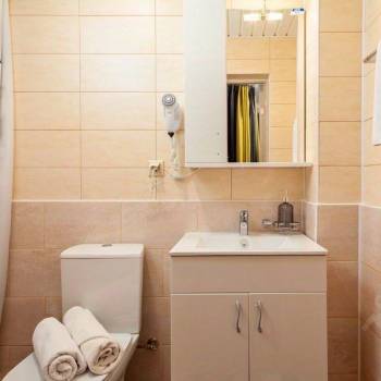 Сдается 1-комнатная квартира, 42 м²