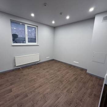 Сдается Нежилое помещение, 120 м²