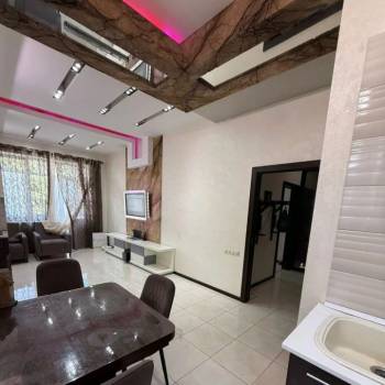 Продается 2-х комнатная квартира, 75 м²