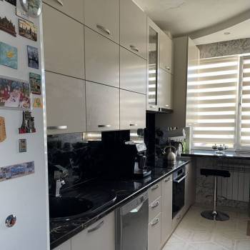 Продается 3-х комнатная квартира, 52,4 м²