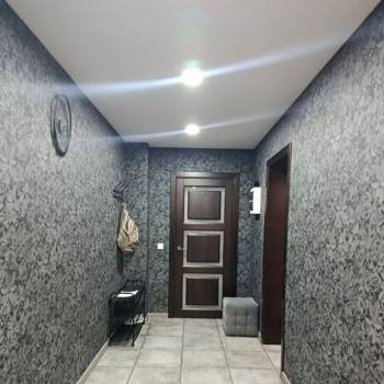 Сдается 2-х комнатная квартира, 77 м²
