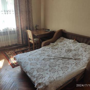 Сдается 1-комнатная квартира, 54 м²
