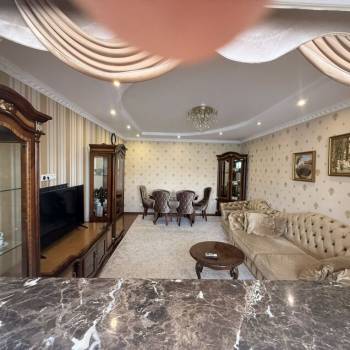 Сдается Многокомнатная квартира, 100 м²