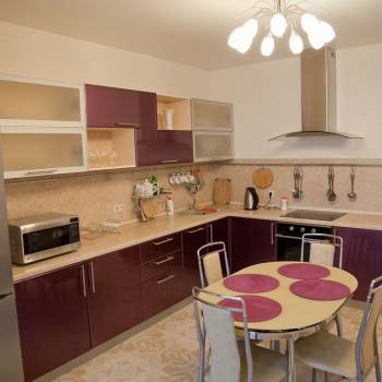 Сдается 2-х комнатная квартира, 100 м²