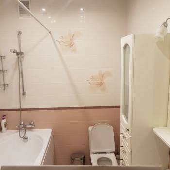 Сдается 2-х комнатная квартира, 100 м²