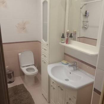 Сдается 2-х комнатная квартира, 100 м²