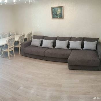 Сдается 2-х комнатная квартира, 100 м²