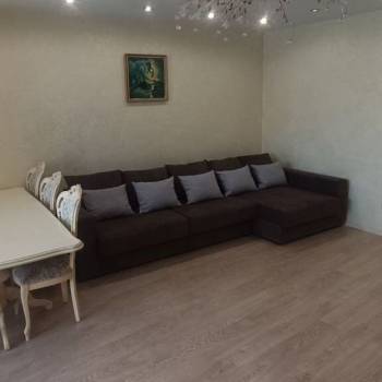 Сдается 2-х комнатная квартира, 100 м²