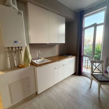Продается 1-комнатная квартира, 30,9 м²