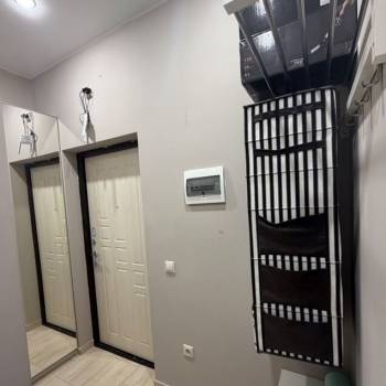 Продается 1-комнатная квартира, 30,9 м²