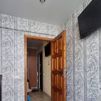 Продается 1-комнатная квартира, 32 м²