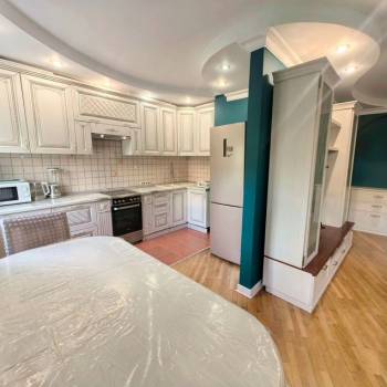 Продается 2-х комнатная квартира, 65 м²