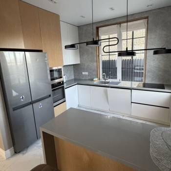 Сдается Дом, 180 м²