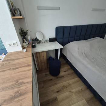Продается 1-комнатная квартира, 50 м²