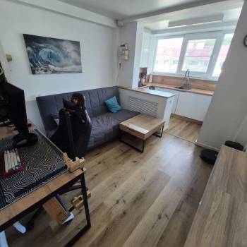Продается 1-комнатная квартира, 50 м²