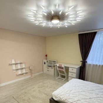 Сдается Многокомнатная квартира, 80 м²