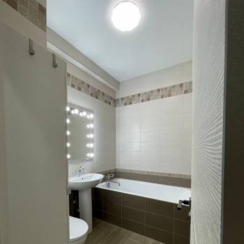 Продается 2-х комнатная квартира, 53,9 м²