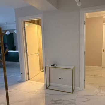 Продается 2-х комнатная квартира, 64 м²