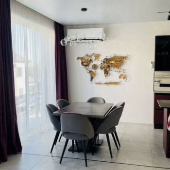 Продается Дом, 285 м²