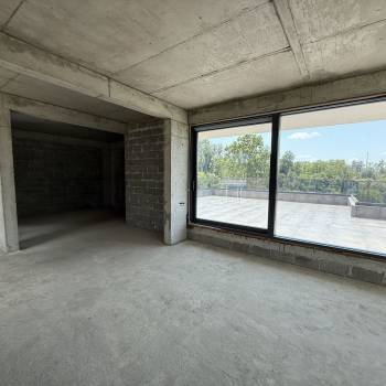 Продается Дом, 300 м²