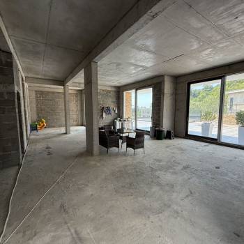 Продается Дом, 300 м²