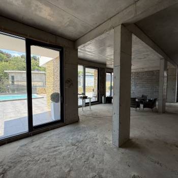 Продается Дом, 300 м²