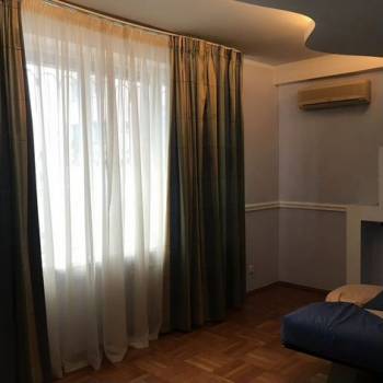 Продается 2-х комнатная квартира, 120 м²
