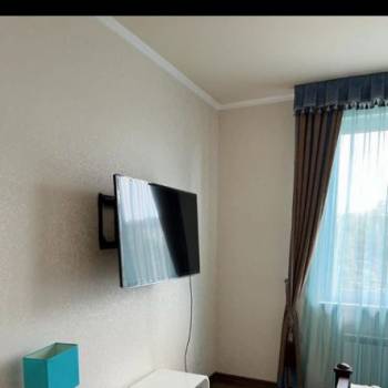 Сдается 2-х комнатная квартира, 75 м²