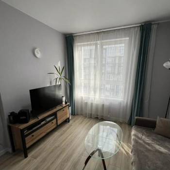 Продается 1-комнатная квартира, 36 м²