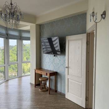 Сдается Многокомнатная квартира, 100 м²