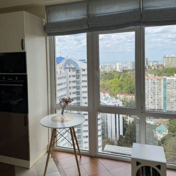Сдается Многокомнатная квартира, 100 м²