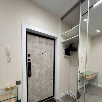 Сдается 2-х комнатная квартира, 80 м²
