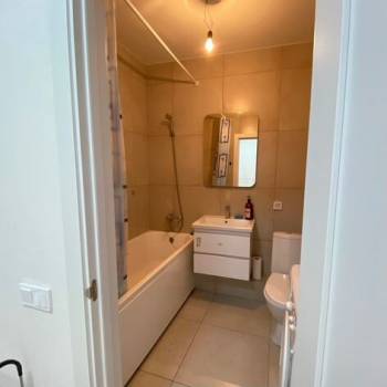 Продается 1-комнатная квартира, 33 м²