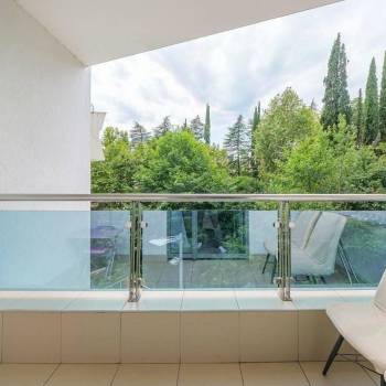 Сдается Многокомнатная квартира, 150 м²