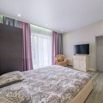 Сдается Многокомнатная квартира, 150 м²