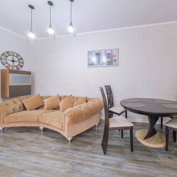 Сдается Многокомнатная квартира, 150 м²